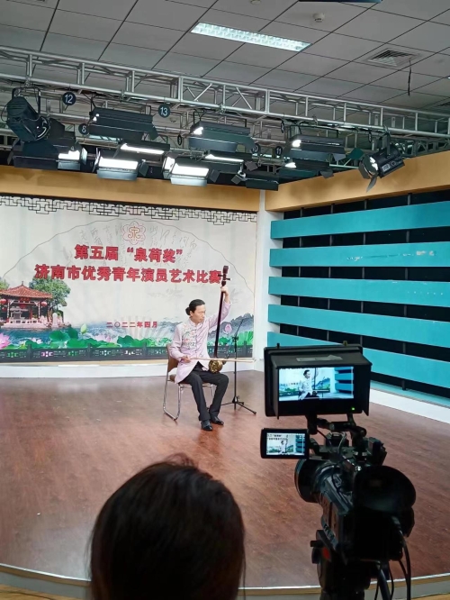 按照济南市文化和旅游局部署,市曲艺团安排朱忠振同志作为第一批疫情